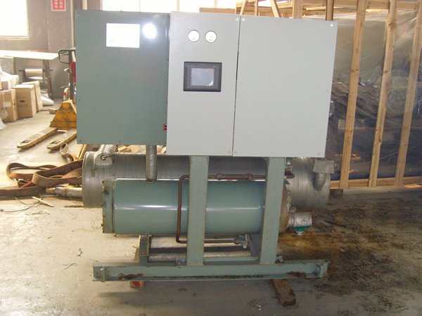 阳日镇酒店中央空调不停机清洗方法介绍